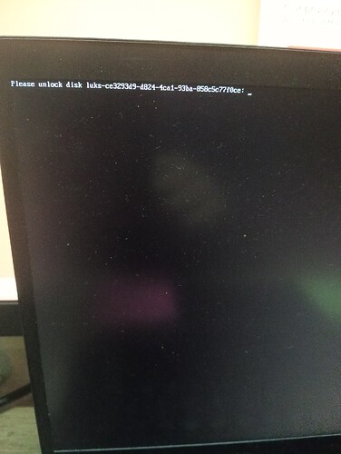 Boot_up_error_Unlock_disks